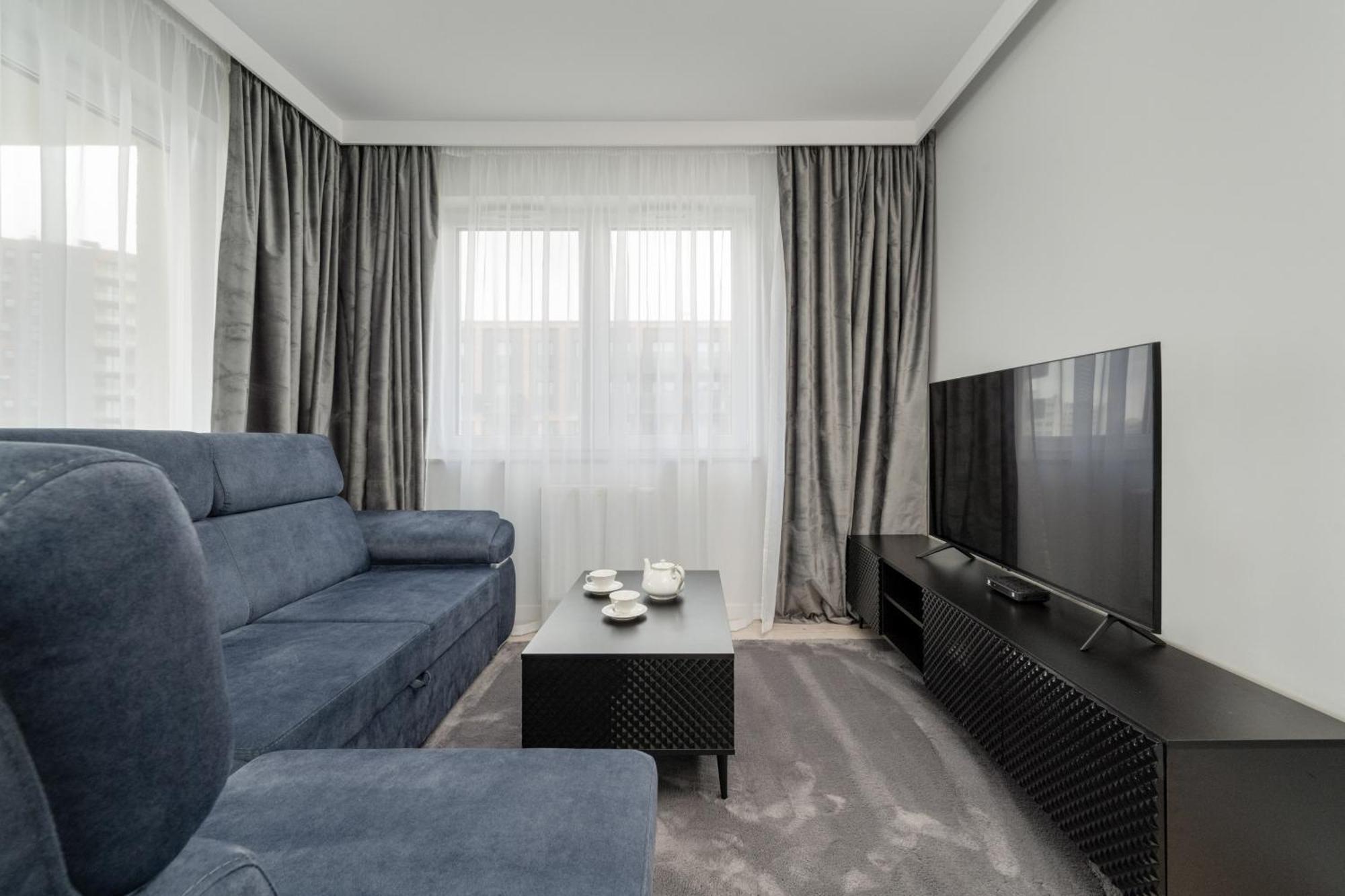 Luksusowy Apartament Z 3 Sypialniami, Klimatyzacja, Parkingiem I Biurkiem We Wroclawiu By Renters Prestige Zewnętrze zdjęcie