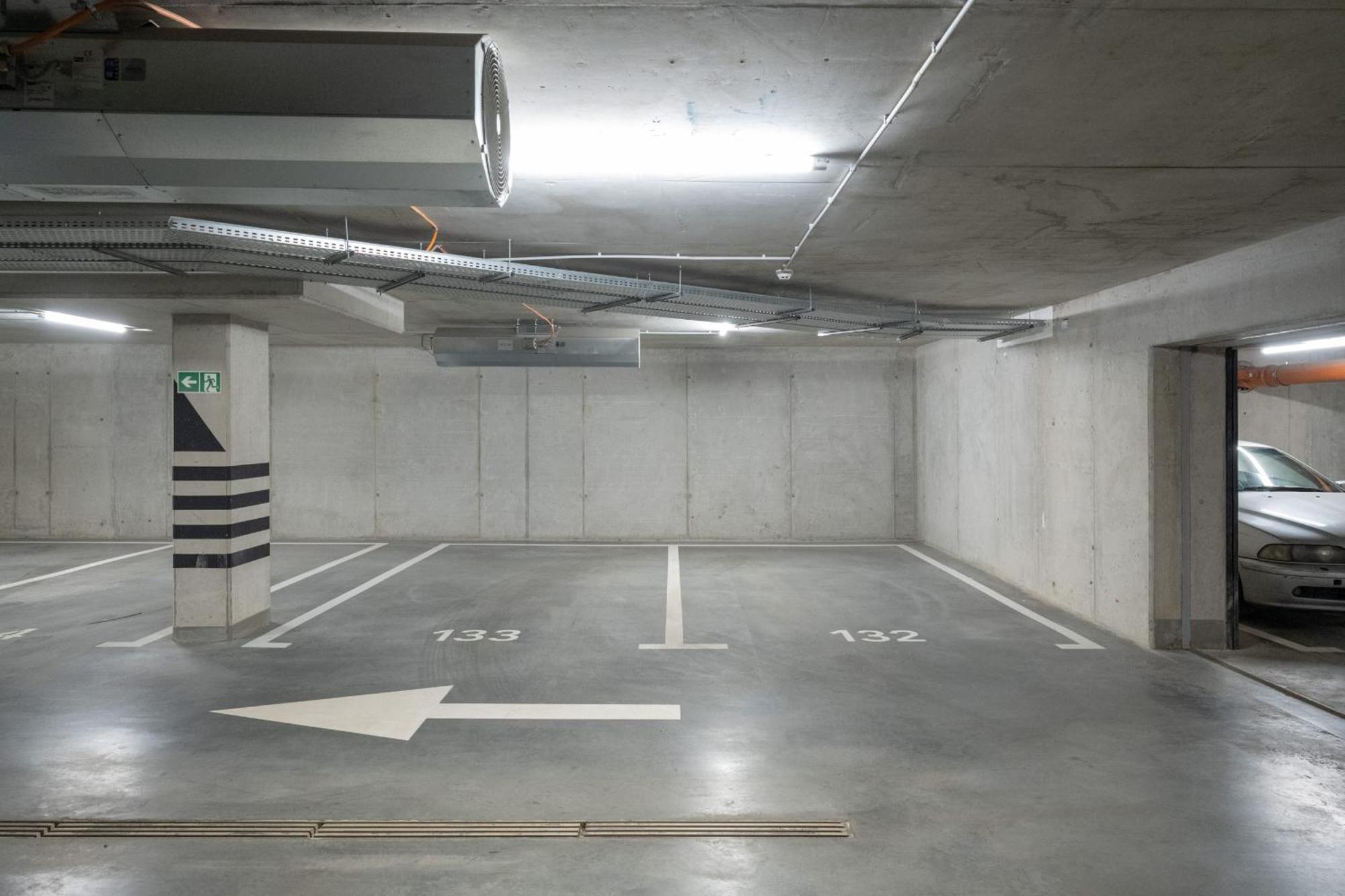 Luksusowy Apartament Z 3 Sypialniami, Klimatyzacja, Parkingiem I Biurkiem We Wroclawiu By Renters Prestige Zewnętrze zdjęcie