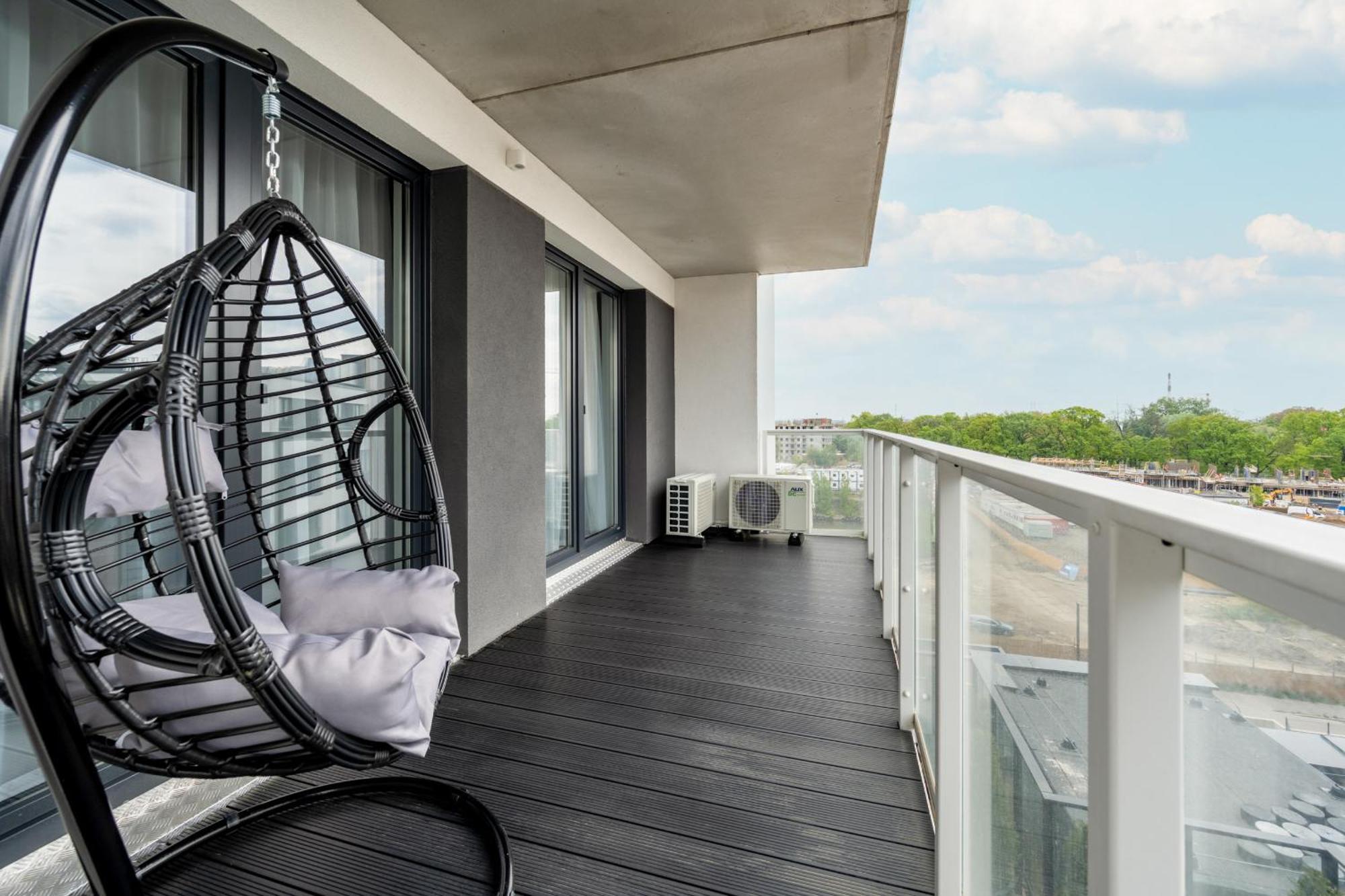 Luksusowy Apartament Z 3 Sypialniami, Klimatyzacja, Parkingiem I Biurkiem We Wroclawiu By Renters Prestige Zewnętrze zdjęcie